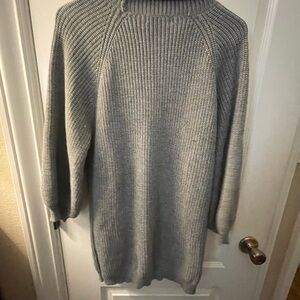 Vici Gray Turtleneck Sweater